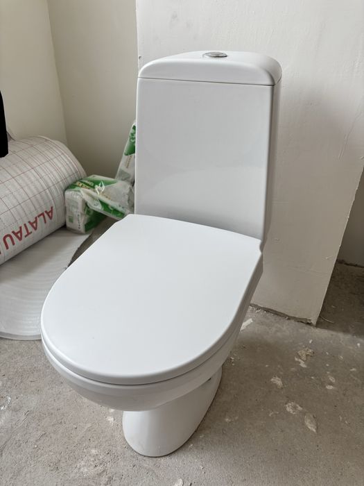 Унитаз в хорошем состоянии