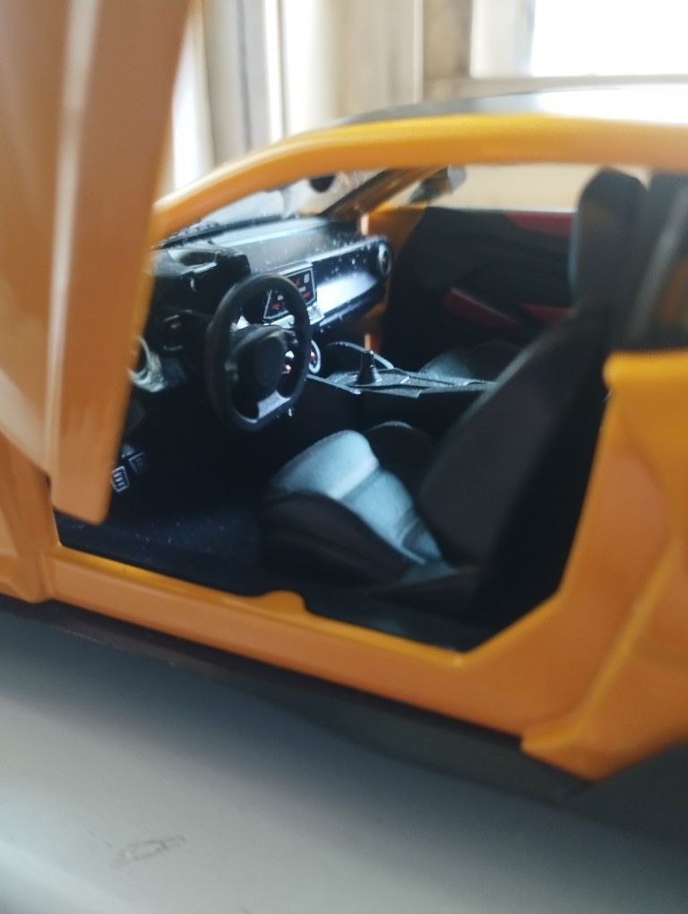 Масштабная модель Chevrolet Camaro zl1
