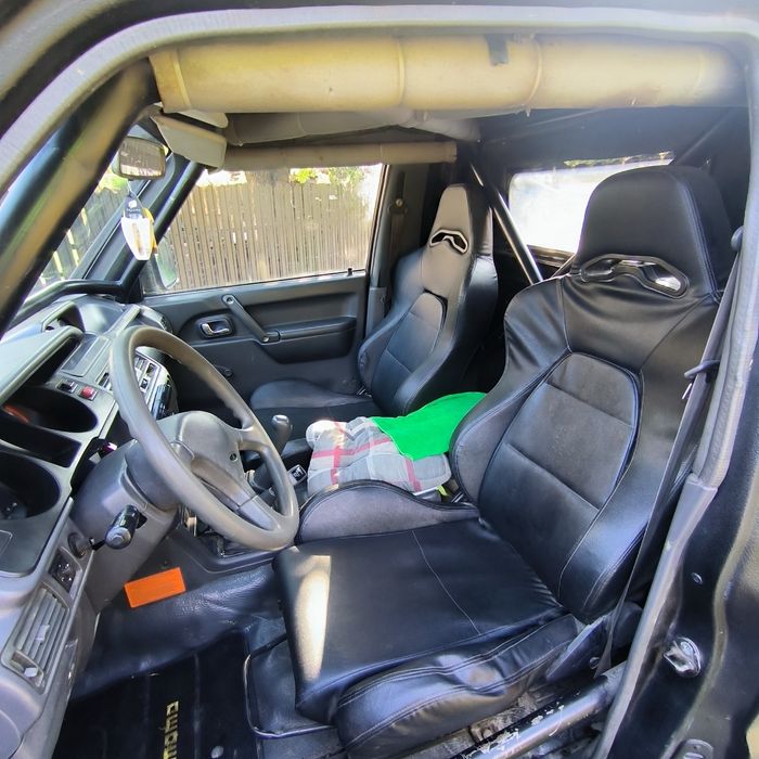 Mitsubishi Pajero 2.5 autoutilitara
