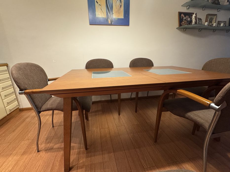 Поръчкова трапезна маса от дървен масив