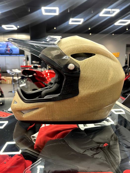 Каска Arai, Dainese, AGV, Icon