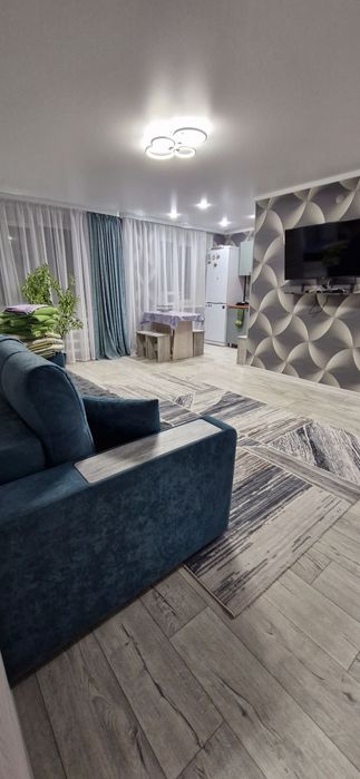 Сдаётся по суточной 3-х квартира.