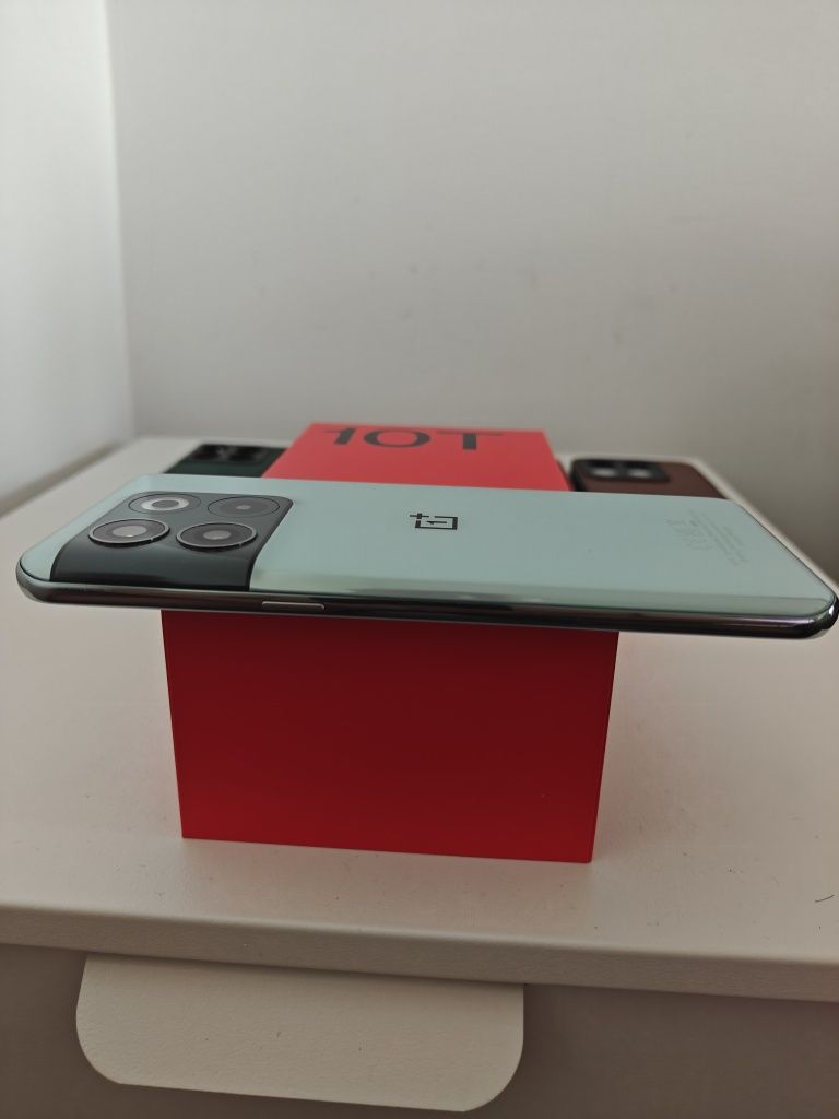 OnePlus 10T - 16GB RAM 256GB