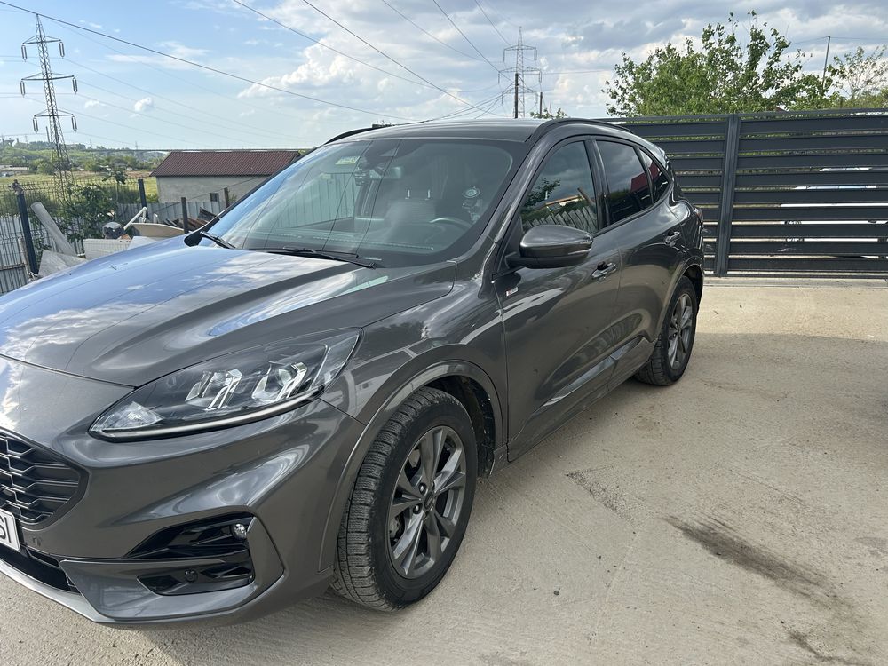 Vand Ford Kuga 2023 2.5 hibrid