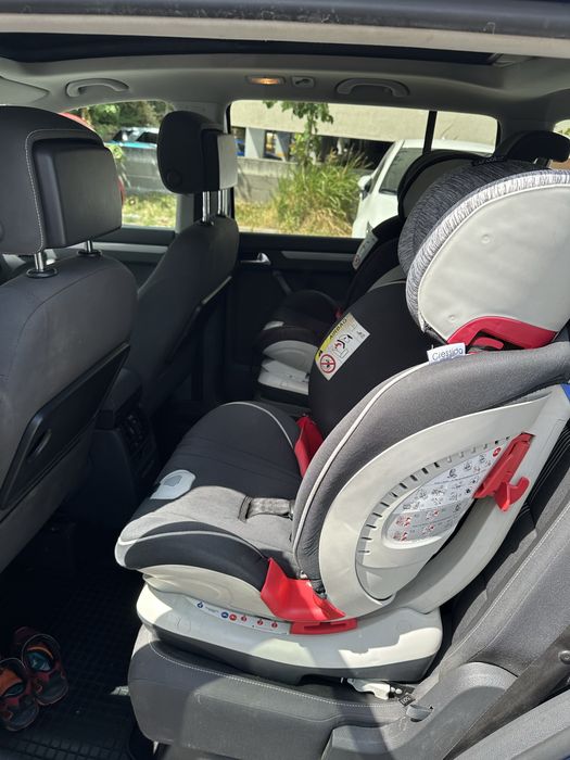 Volskwagen Touran 2013 dsg automat 140cp