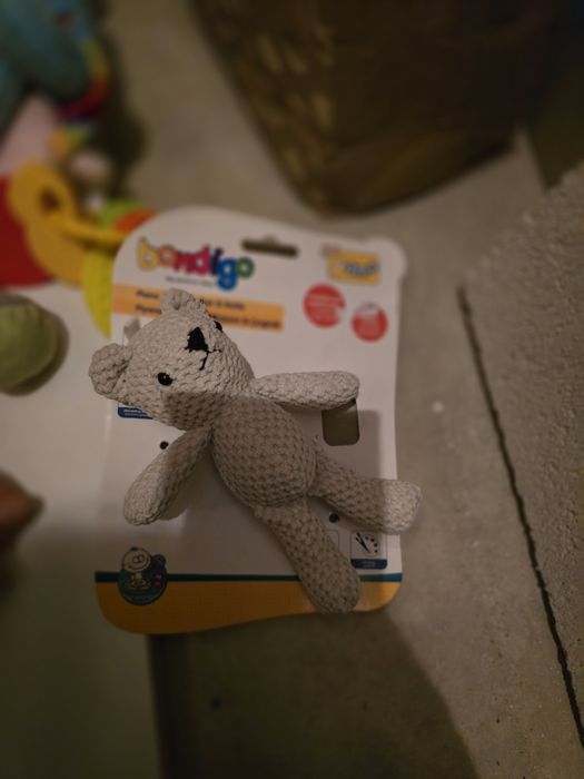 Лот от играчки от бебе до 12месеца