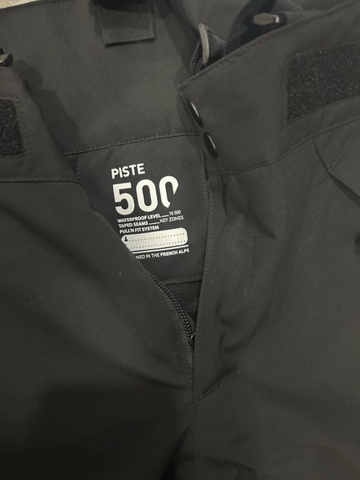 Costum schi weedze 8/9 ani