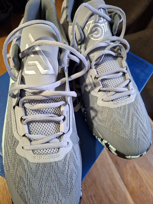 Мъжки маратонки 47 номер