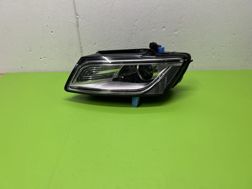 Far Audi Q5 facelift bi xenon adaptiv 8R0941031 c