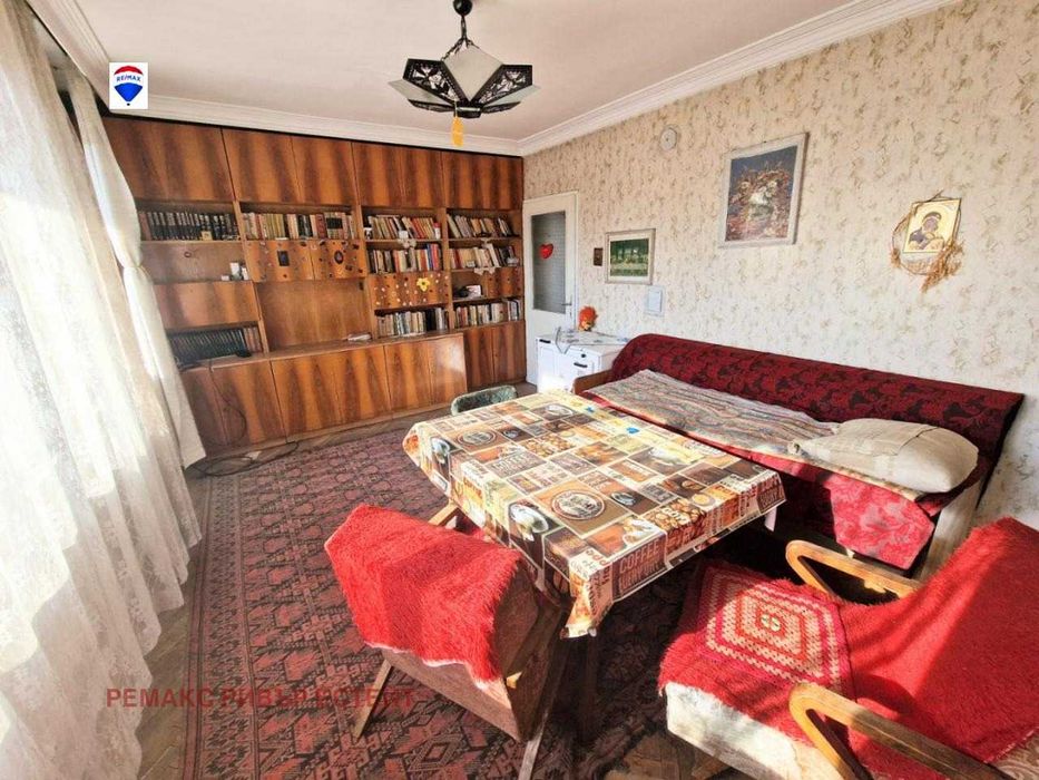 Продава се Многостаен апартамент в Разград, Варош - 144 кв.м за 820 €/кв.м - Снимка #3