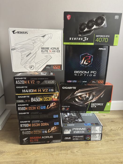 Коробки от материнских плат, видеокарт разные