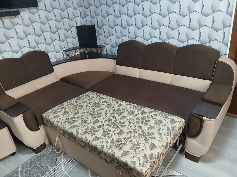 Canapea tip colțar, stare excelenta