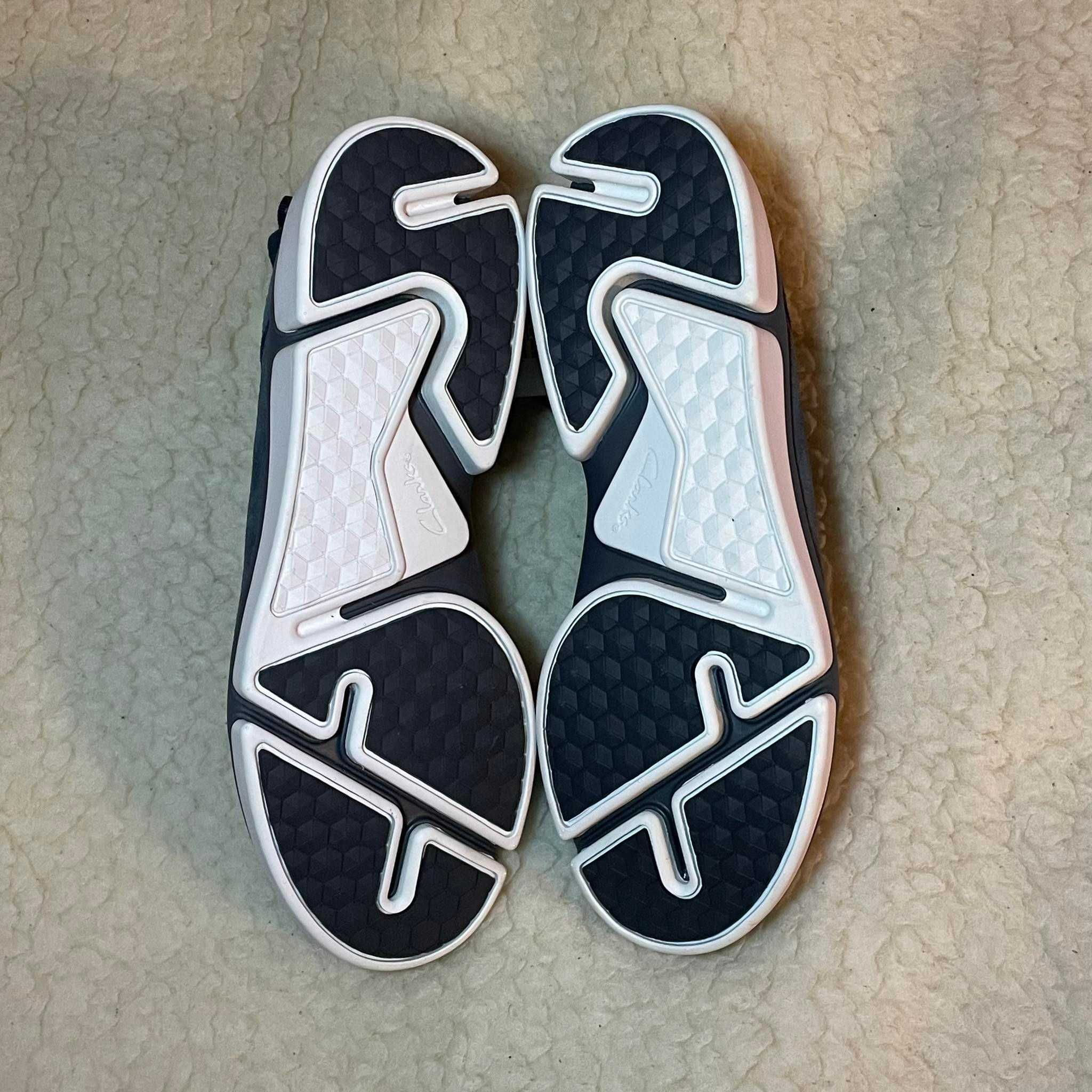 Нови Clarks Trigenic shoes мъжки обувки Кларкс номер 42 сникърси