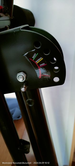 Vând aparat fitness .