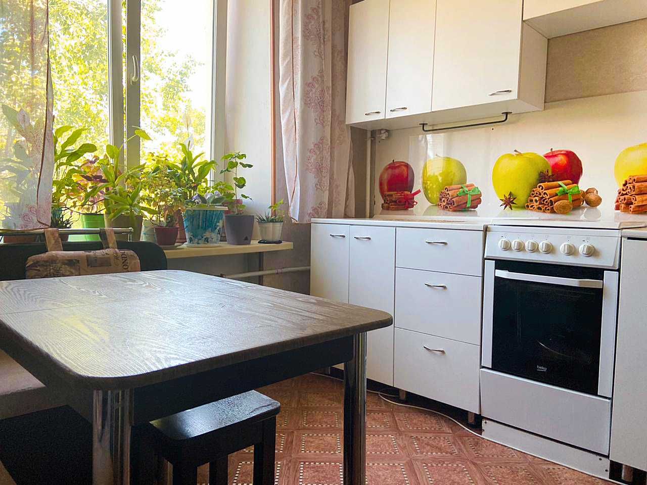 3-комнатная квартира, 84 м², 3/4 этаж, Металлургов, 37