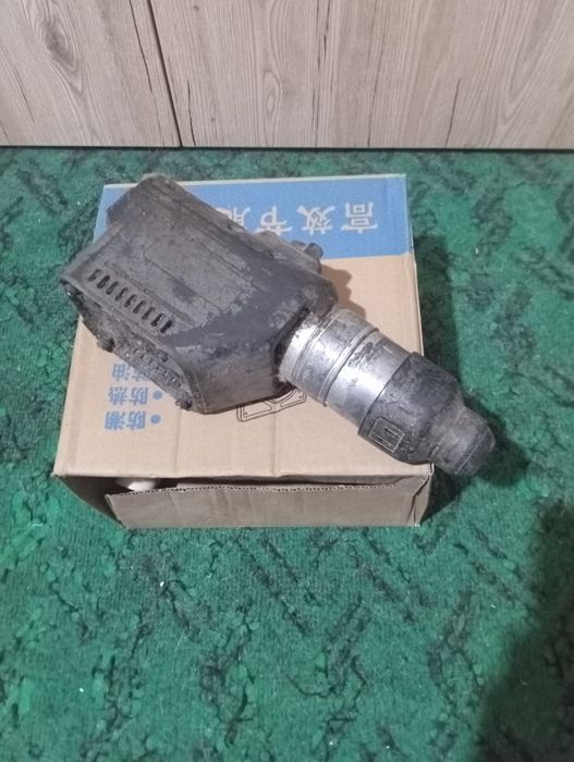 Продам запчасть от перфоратора