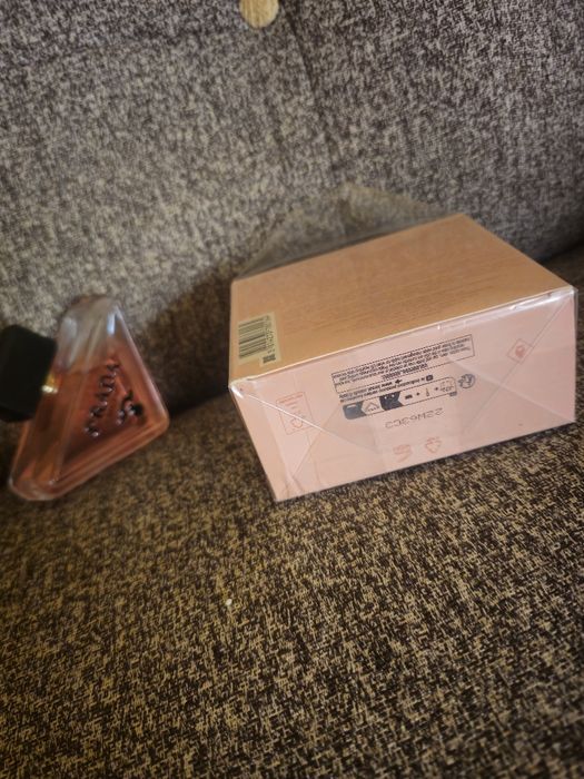 Prada paradoxe parfum