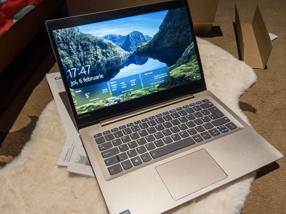 Laptop auriu Lenovo IdeaPad 520S-14IKB, i5, 14” , 8GB RAM