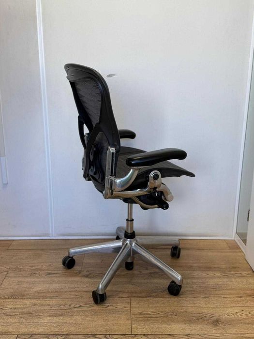 Refurbished Herman Miller Aeron Aluminium - Posturefit