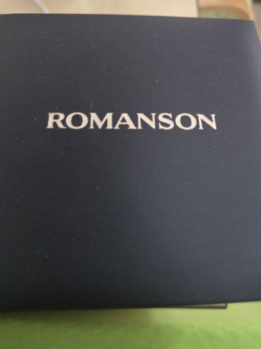Продам новые часы Romanson