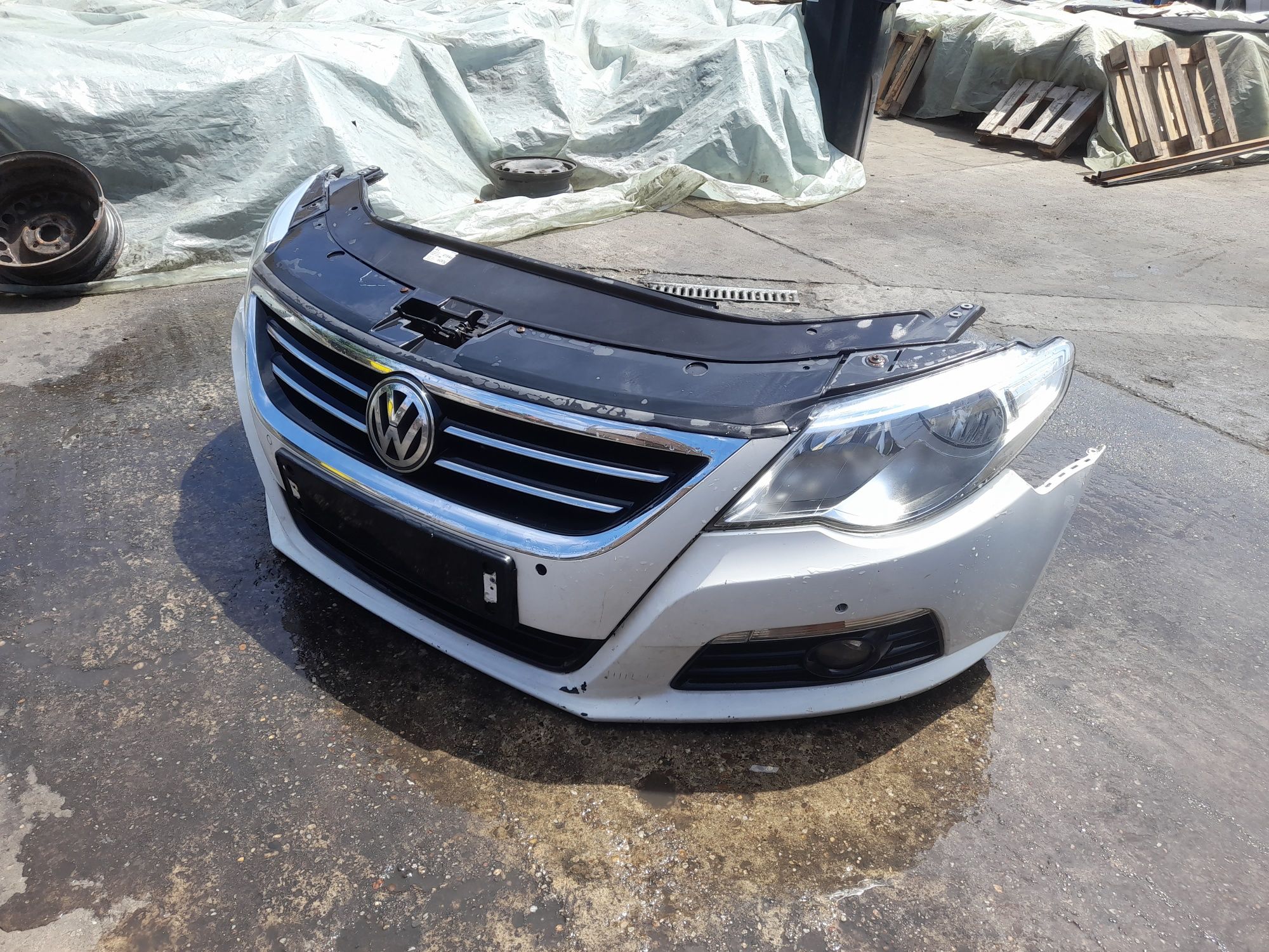 Far stanga vw Passat CC an 2008+