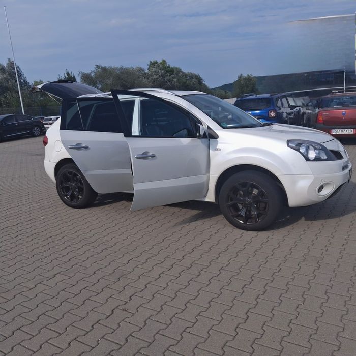 Vand Renault Koleos 4*4 .