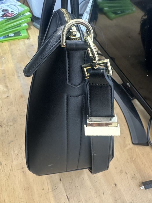 Geanta dama ghivecvhy antigona