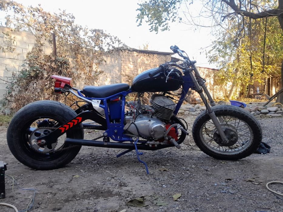 Продаётся срочно мото Иж переделка