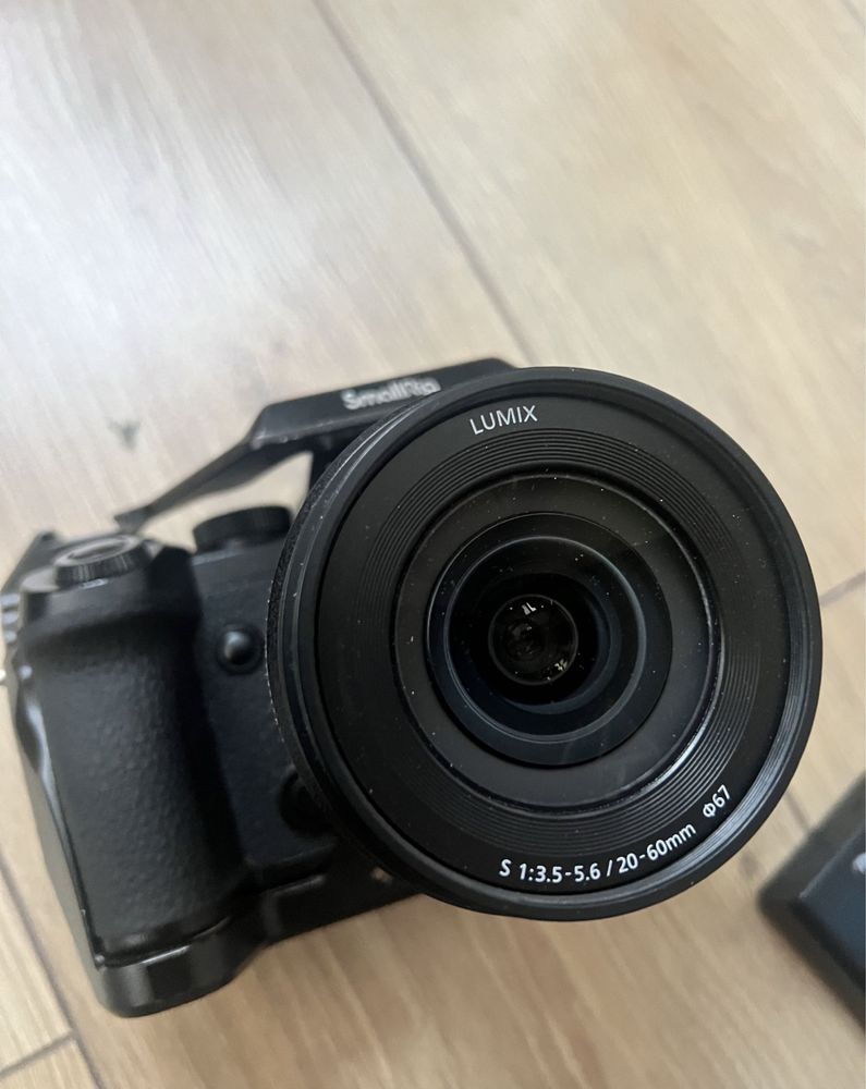 Продам обьектив lumix 20-60mm f 3,5