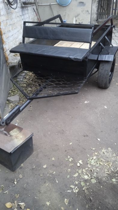 Продам прицеп новый