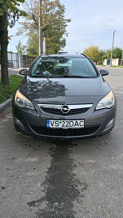 Vand Opel Astra J sports tourer 2.0 CDTI 2011