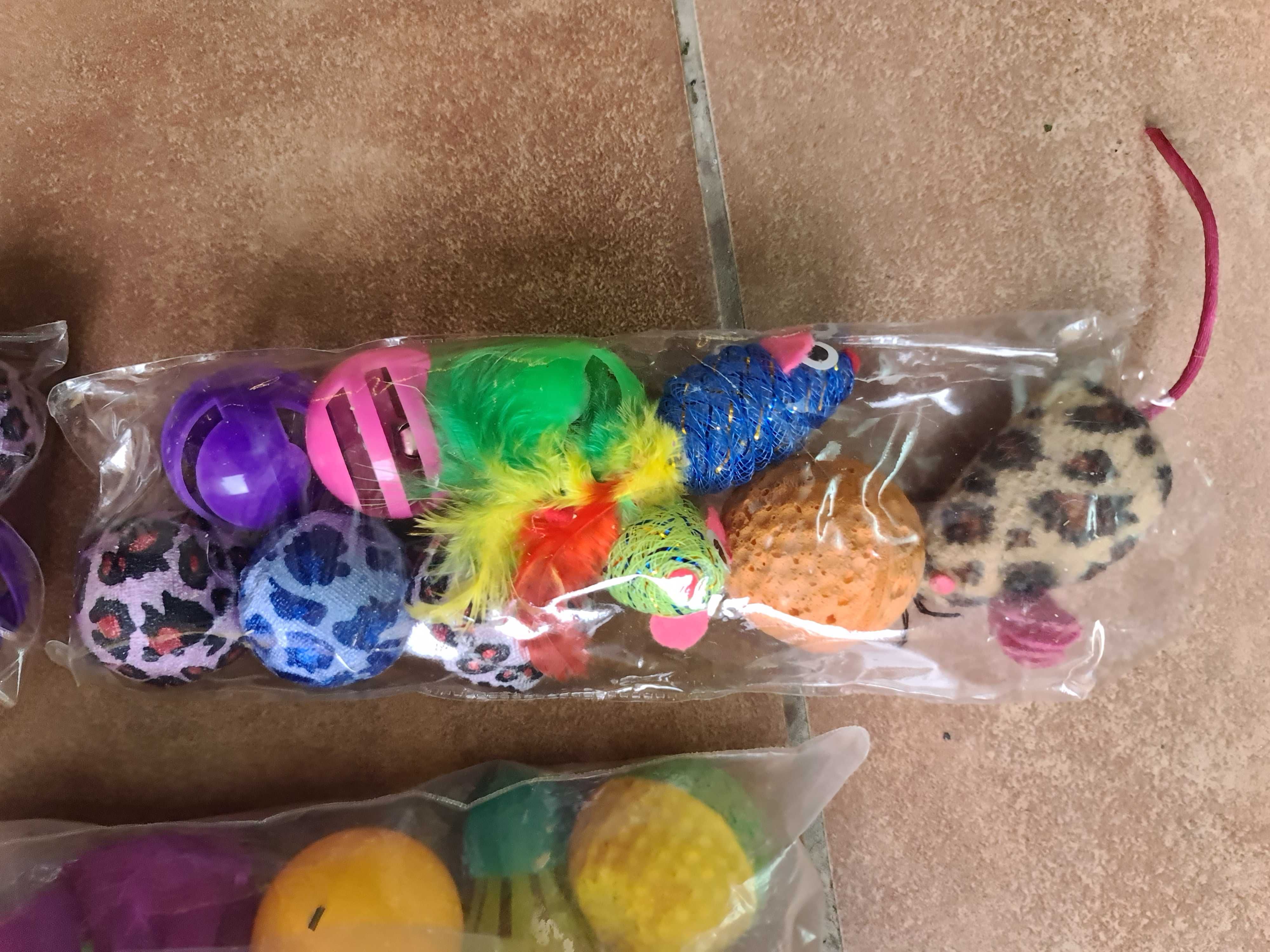 Set jucării mingiuțe & șoricei pentru pisici