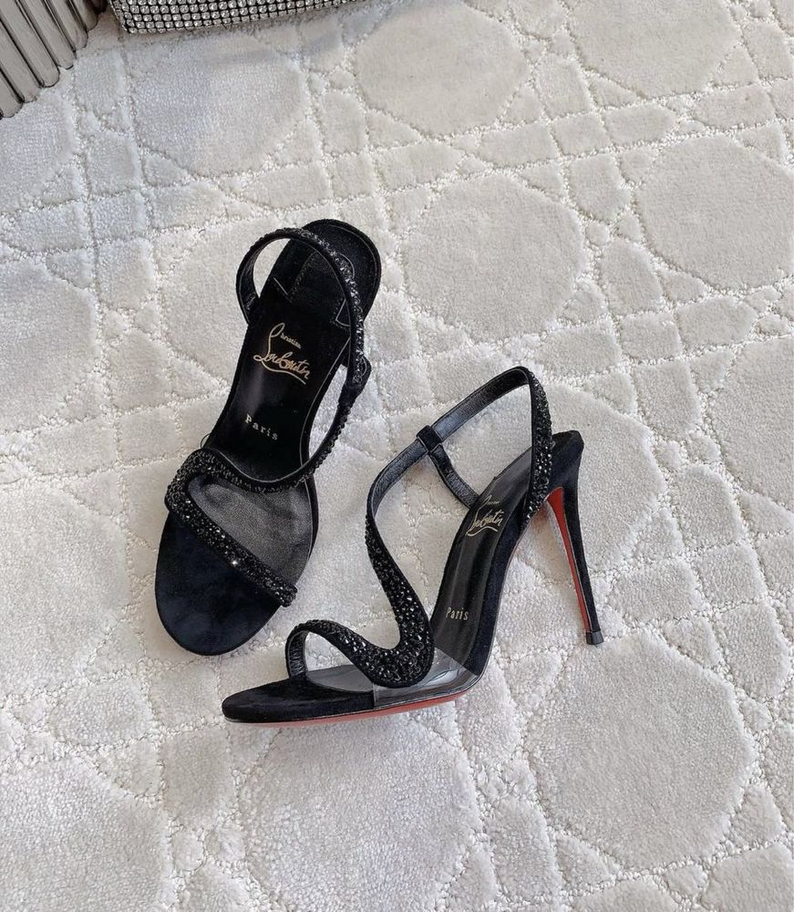 Pantofi Louboutin