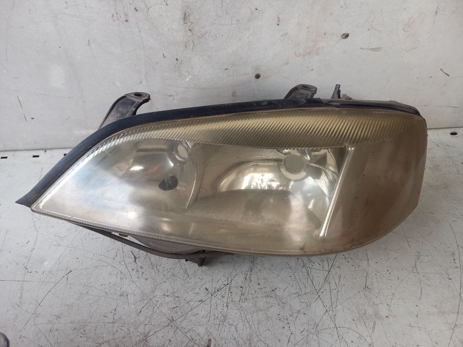 Фарове Opel Astra G