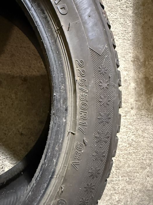 Зимни гуми Lassa 225/50/17