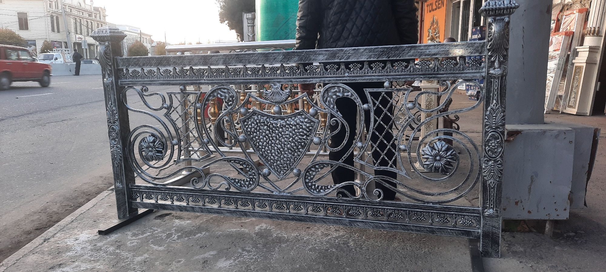 Perila,agrajdeniya,reshotka,naves yasaymiz