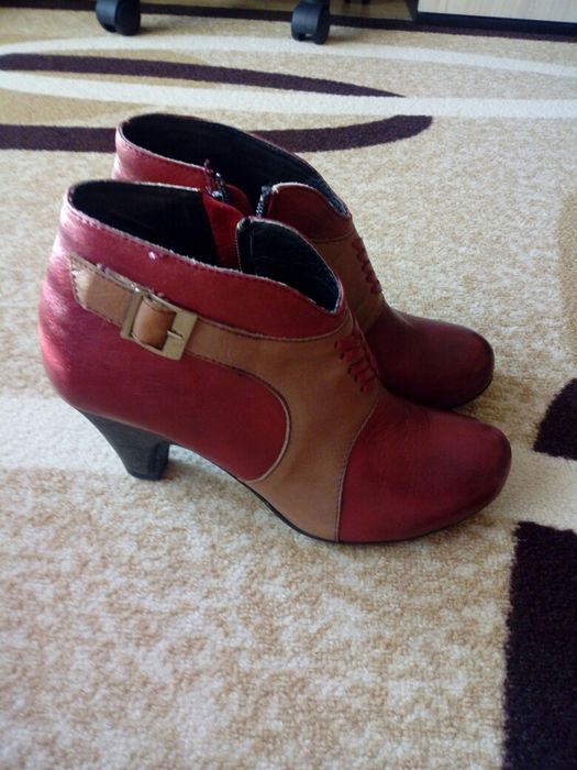 Дамски боти бордо