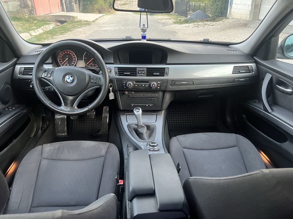 Bmw e90 Lci, 318d