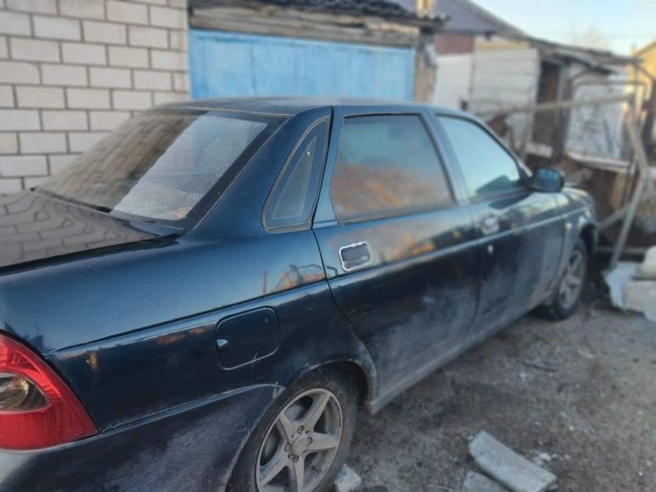 Лада приора 2007г на запчасти