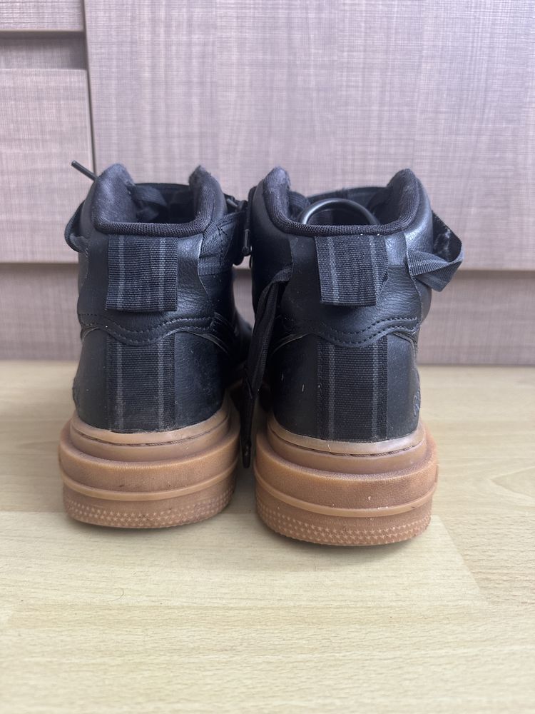 Мъжки маратонки Nike Air Force 1 Boot черен цвят 43 номер