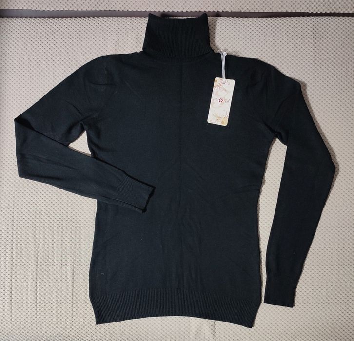 Продавам  Блузи плетиво