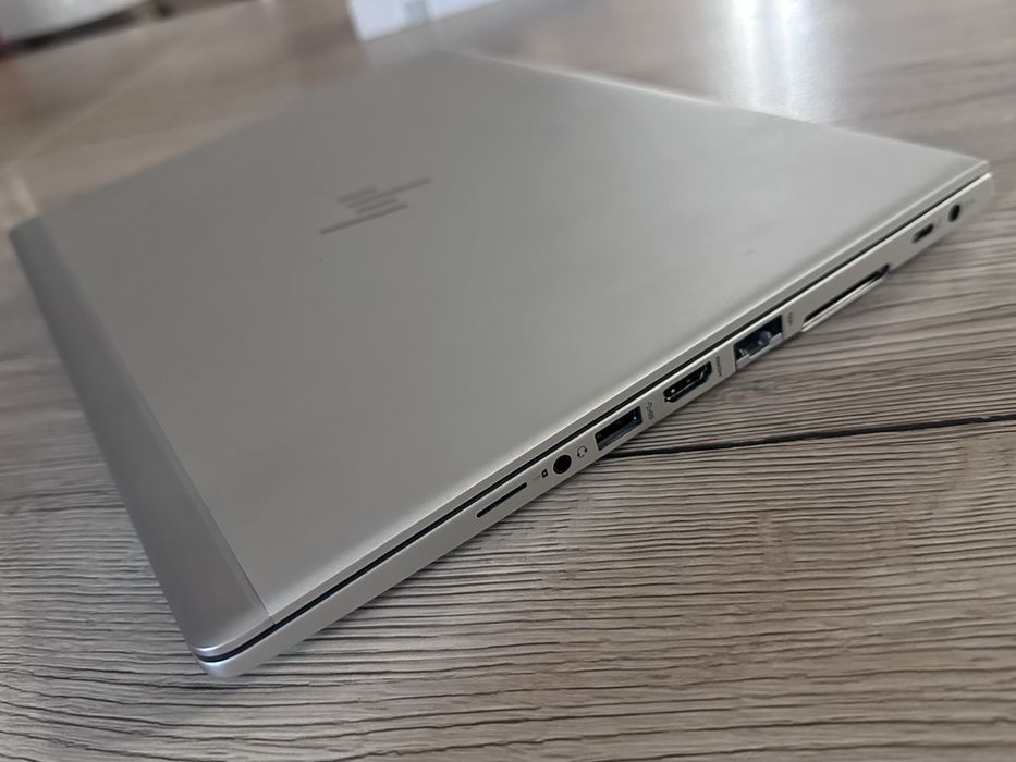 Лаптоп HP Elitebook 13” - 32GB - 1 TB SSD