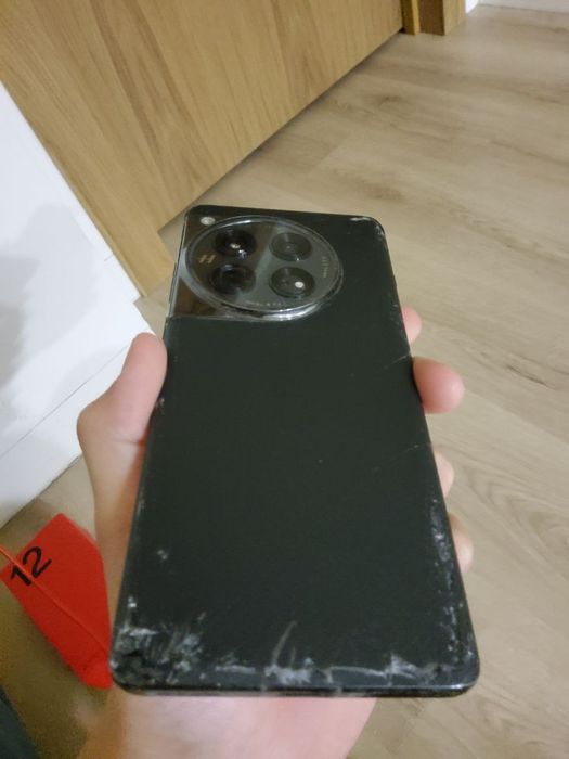 OnePlus 12 16/512