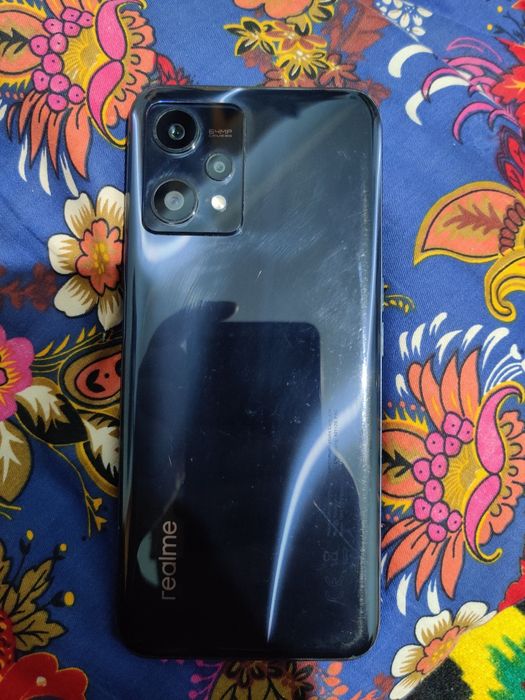 Realme 9 Pro 5G 128 tali +Airpods Pro+ smartwatch