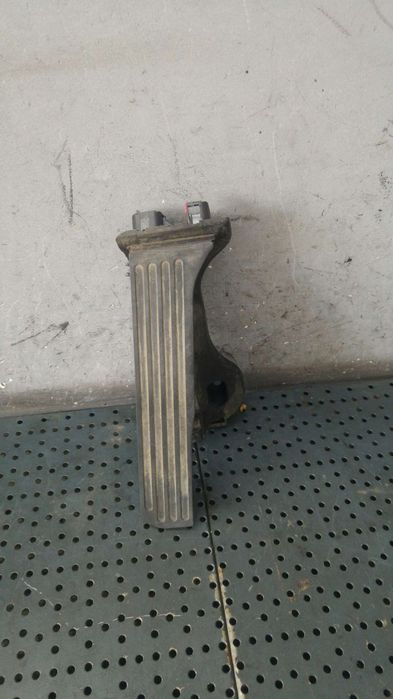Pedala acceleratie 1.9 tdi vw golf 5 1k1 1k1721503p