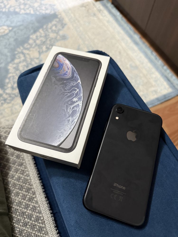 Iphone xr продам