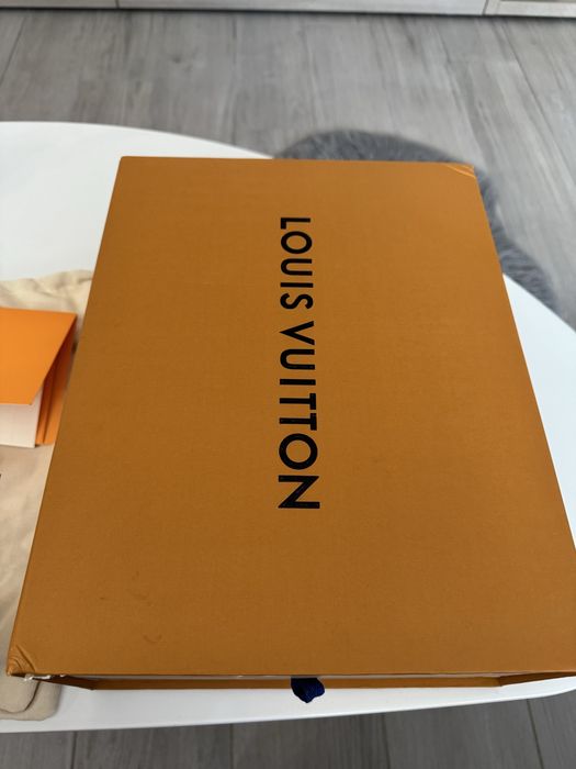 Louis Vuitton Trainers full box nr.40