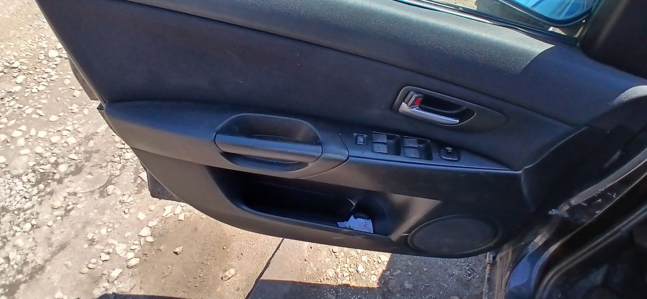 Mazda 3  1.6citd 2005 110hp