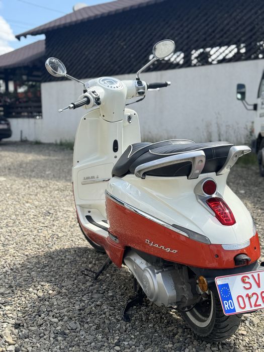 Scuter Peugeot Django 125  an 2020