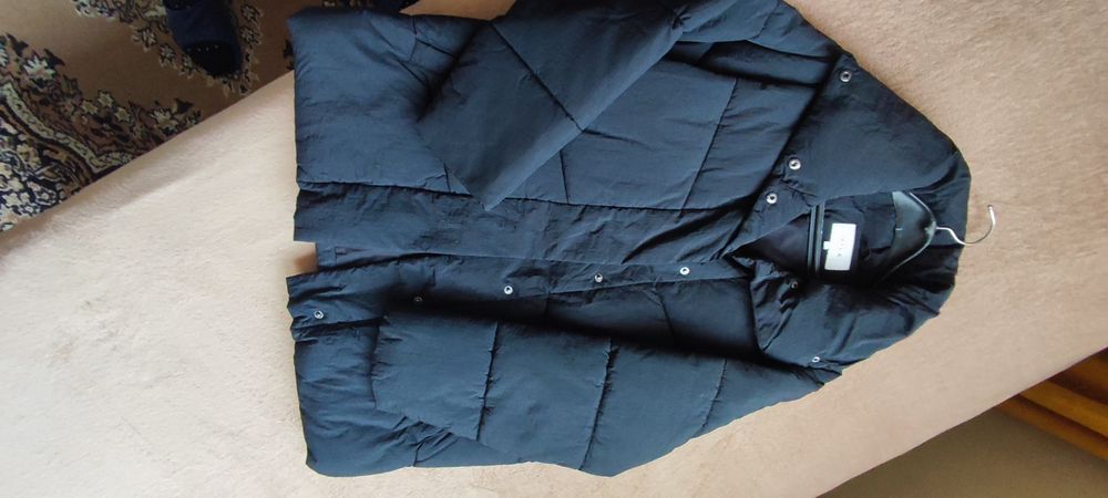 ново ватирано дамско яке,палто,шлифер